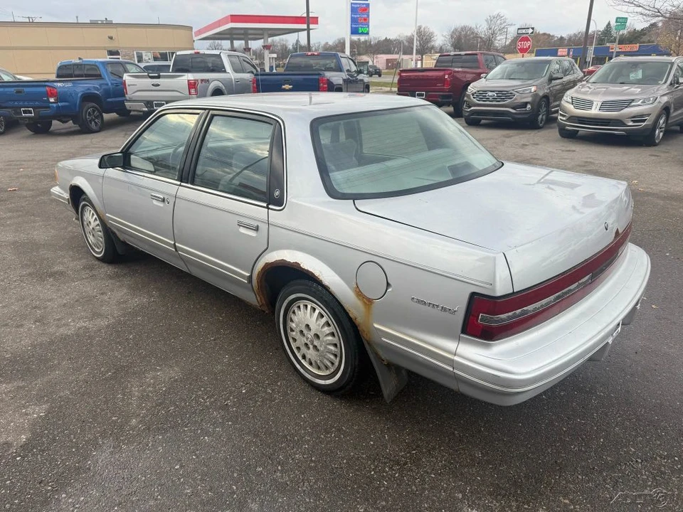 1994 Buick Century - Image 7 of 21