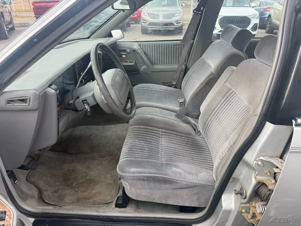 1994 Buick Century - Image 13 of 21