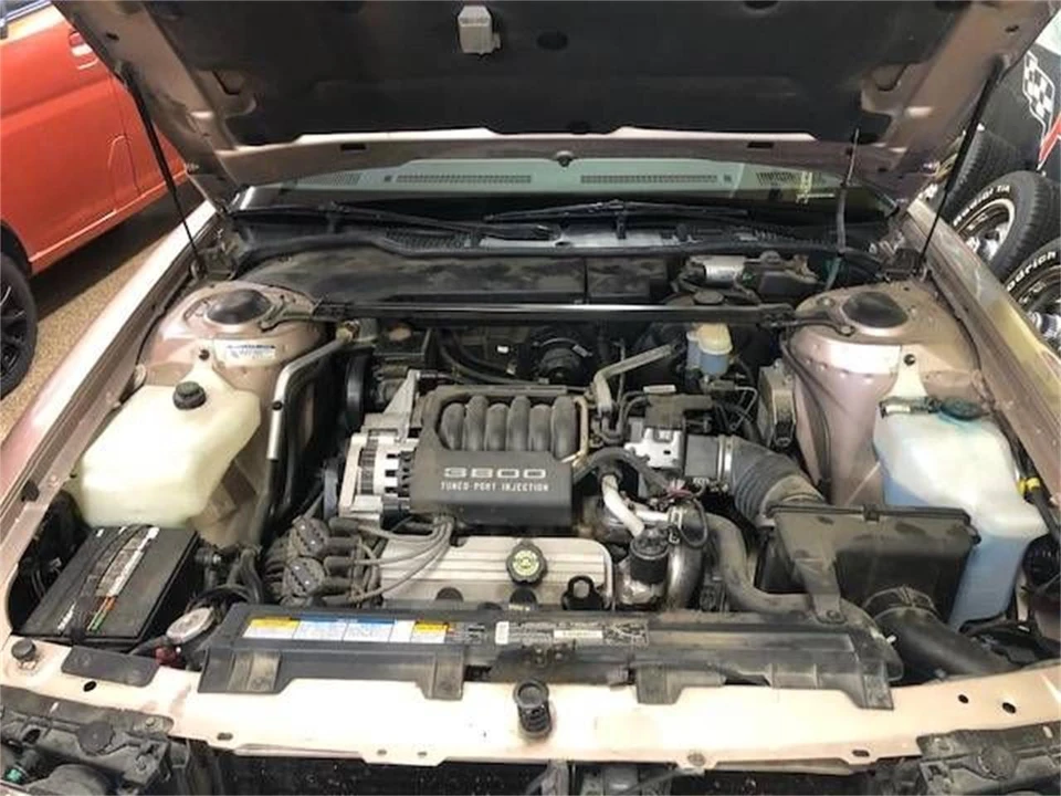 1994 Buick LeSabre - Image 2 of 15