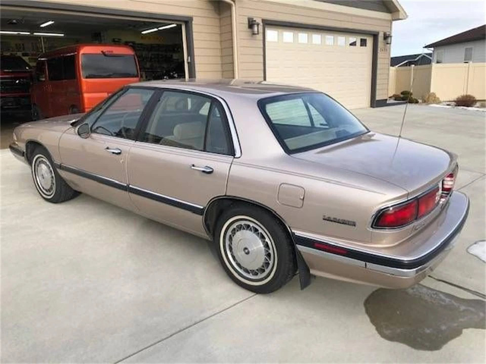 1994 Buick LeSabre - Image 12 of 15