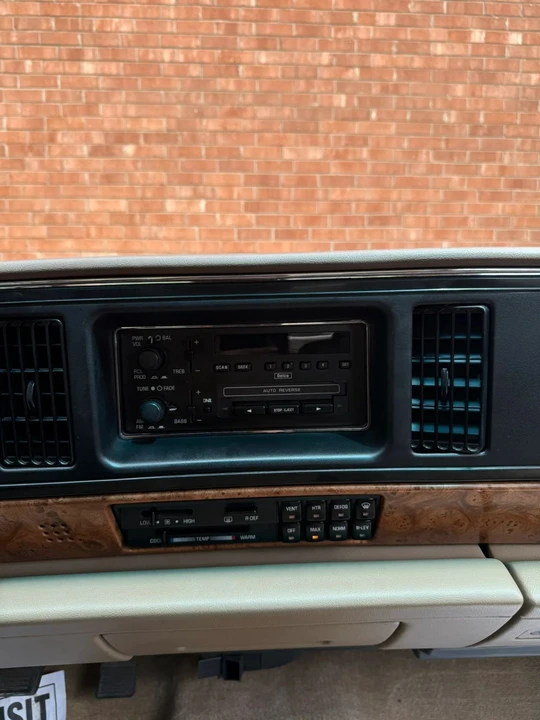 1994 Buick LeSabre - Image 19 of 22