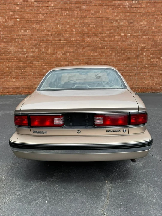 1994 Buick LeSabre - Image 6 of 22