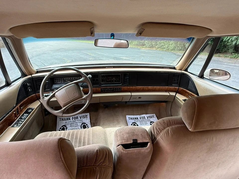 1994 Buick LeSabre - Image 16 of 22