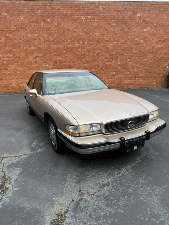 1994 Buick LeSabre - Image 9 of 22