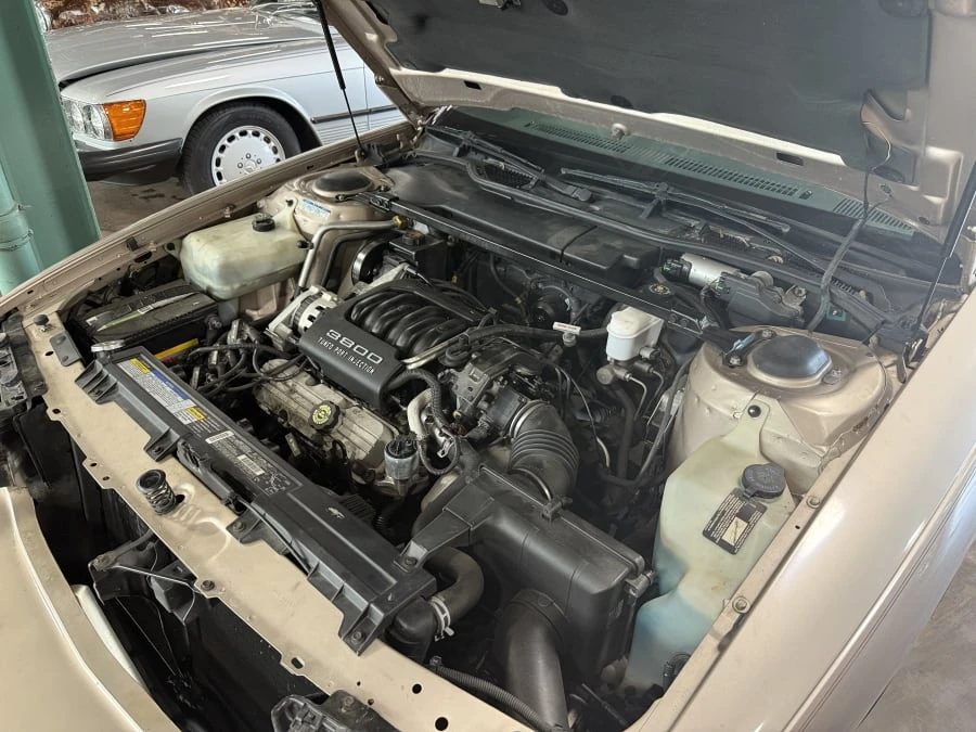 1994 Buick LeSabre - Image 6 of 7