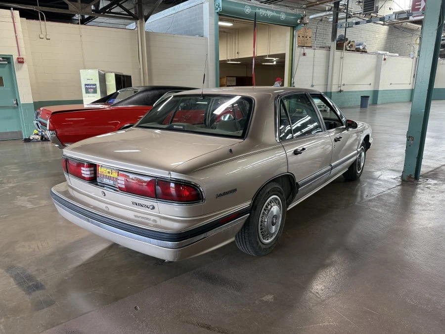 1994 Buick LeSabre - Image 2 of 7