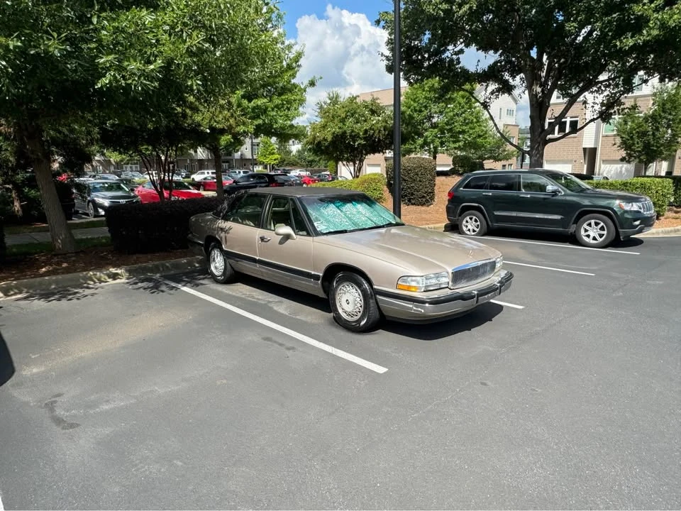 1994 Buick Park Avenue - Image 2 of 6