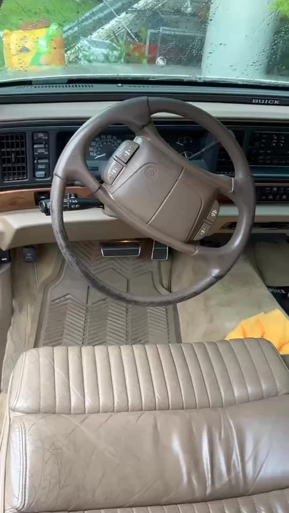 1994 Buick Park Avenue - Image 6 of 6