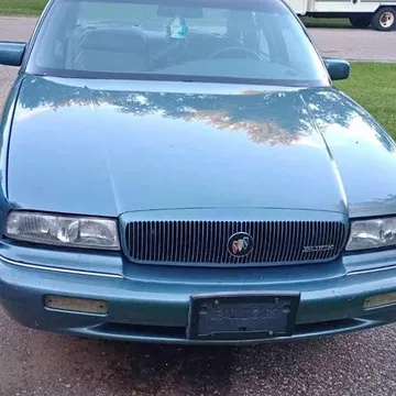 1994 Buick Regal Custom Sedan 4D