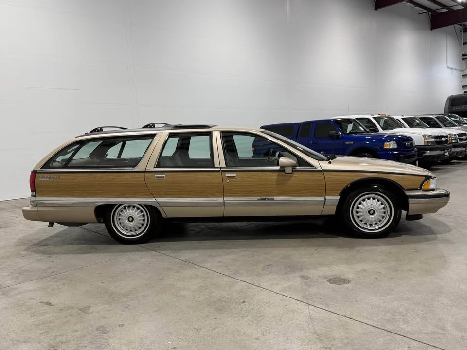 1994 Buick Roadmaster - Image 7 of 18