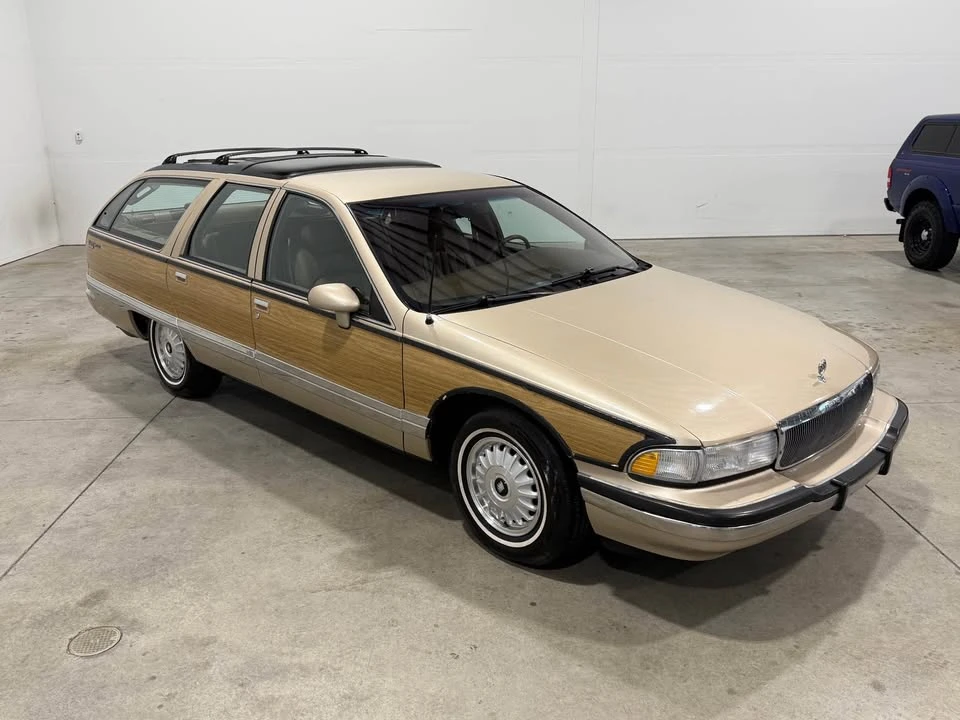 1994 Buick Roadmaster - Image 6 of 18
