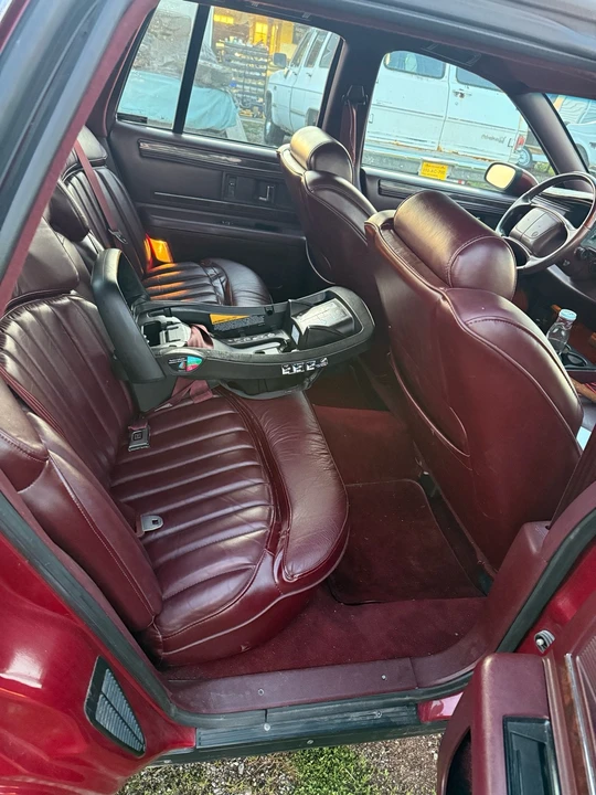 1994 Buick Roadmaster - Image 5 of 12