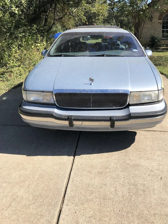 1994 Buick Roadmaster - Image 22 of 31