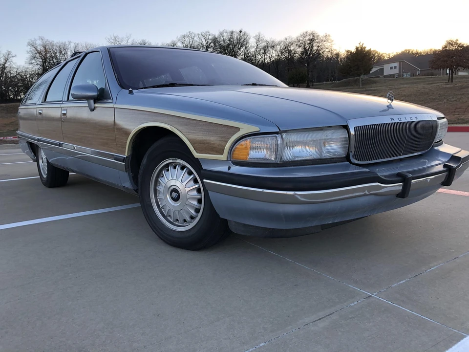 1994 Buick Roadmaster - Image 4 of 31