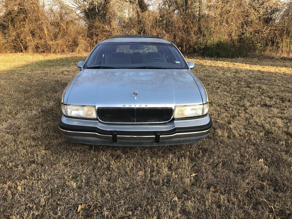 1994 Buick Roadmaster - Image 23 of 31