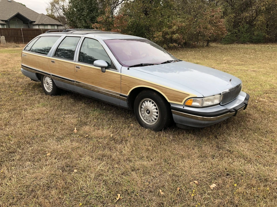 1994 Buick Roadmaster - Image 16 of 31