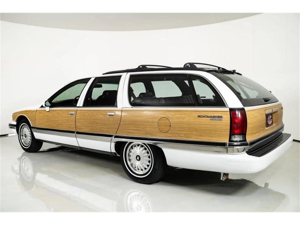 1994 Buick Roadmaster - Image 7 of 31