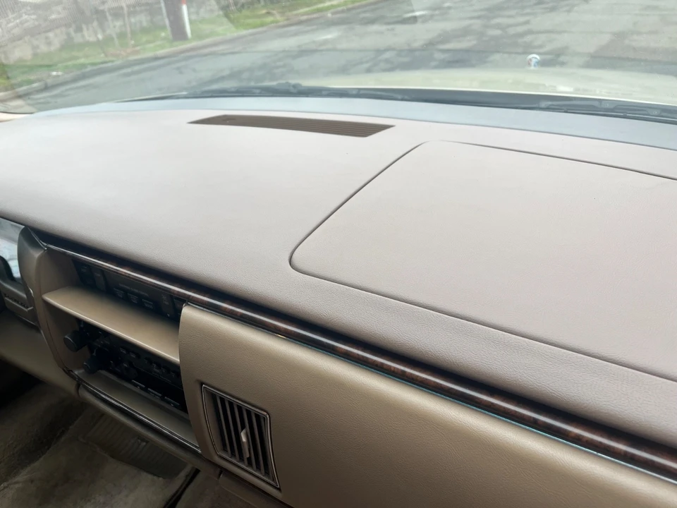 1994 Buick Roadmaster - Image 14 of 23