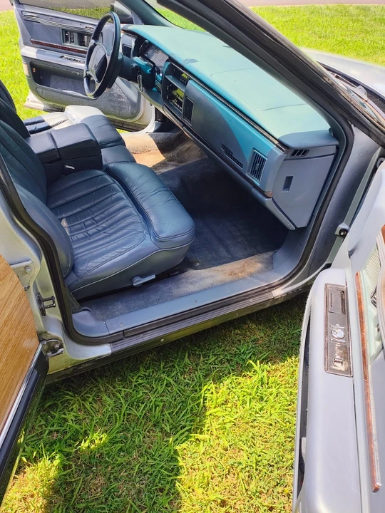 1994 Buick Roadmaster - Image 18 of 28