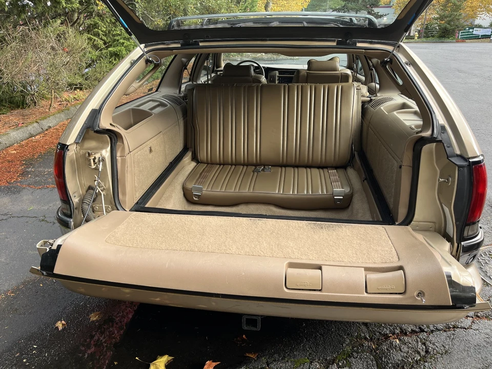 1994 Buick Roadmaster - Image 7 of 21