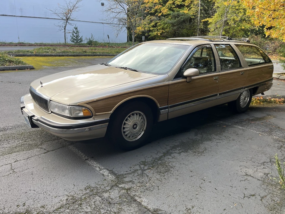 1994 Buick Roadmaster - Image 5 of 21