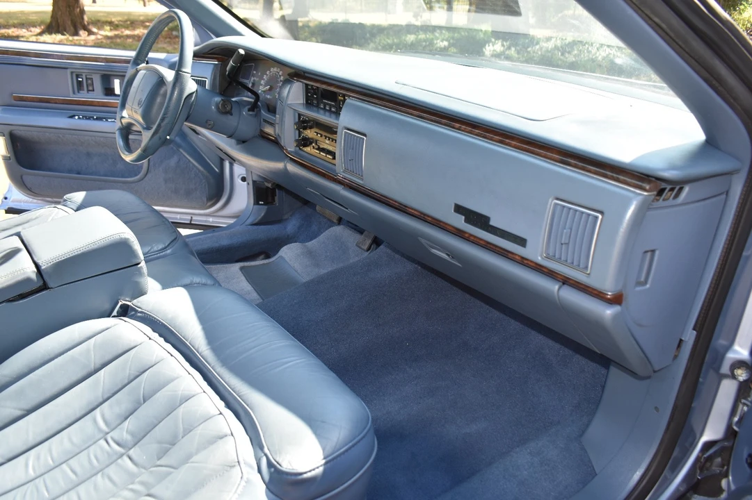 1994 Buick Roadmaster - Image 20 of 21