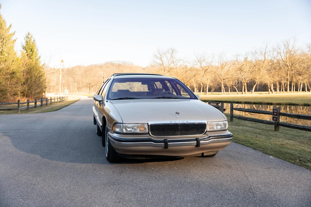 1994 Buick Roadmaster - Image 30 of 31