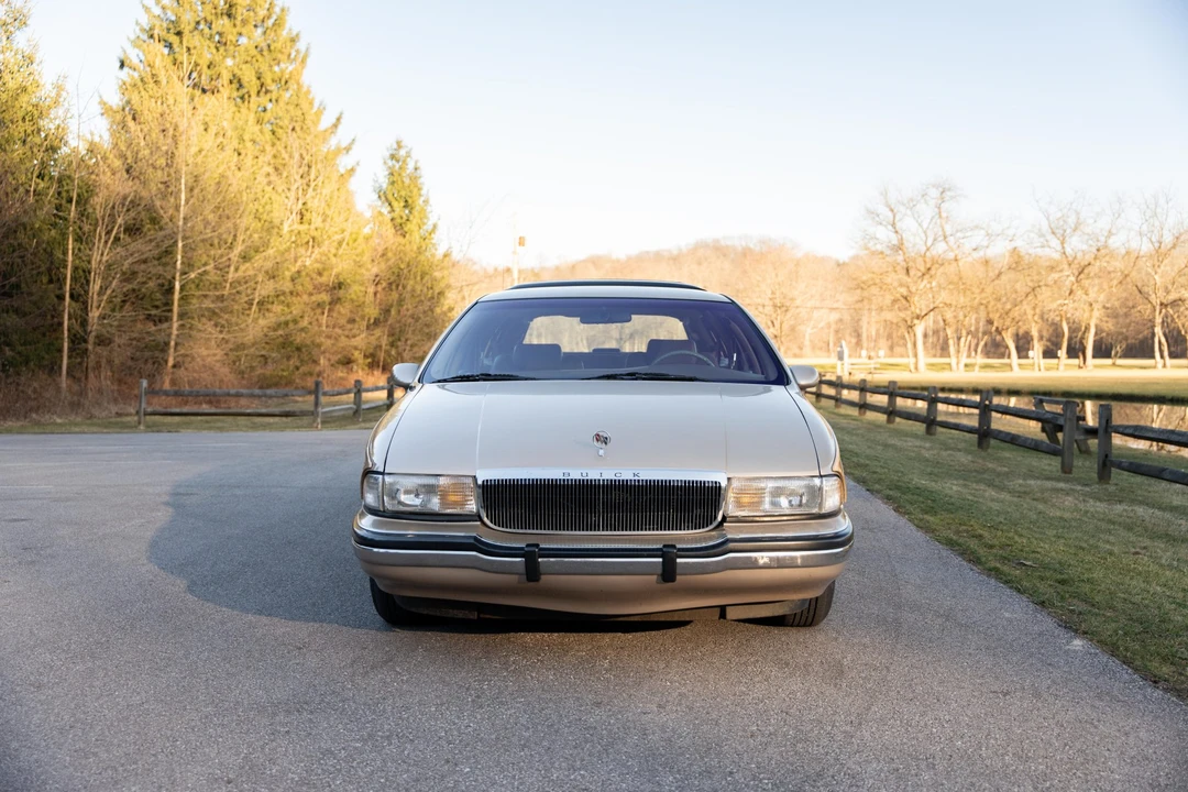 1994 Buick Roadmaster - Image 31 of 31