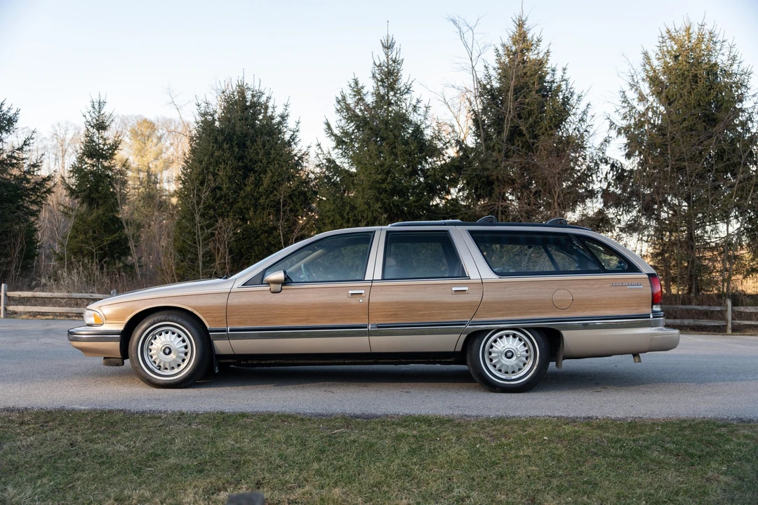 1994 Buick Roadmaster - Image 6 of 31
