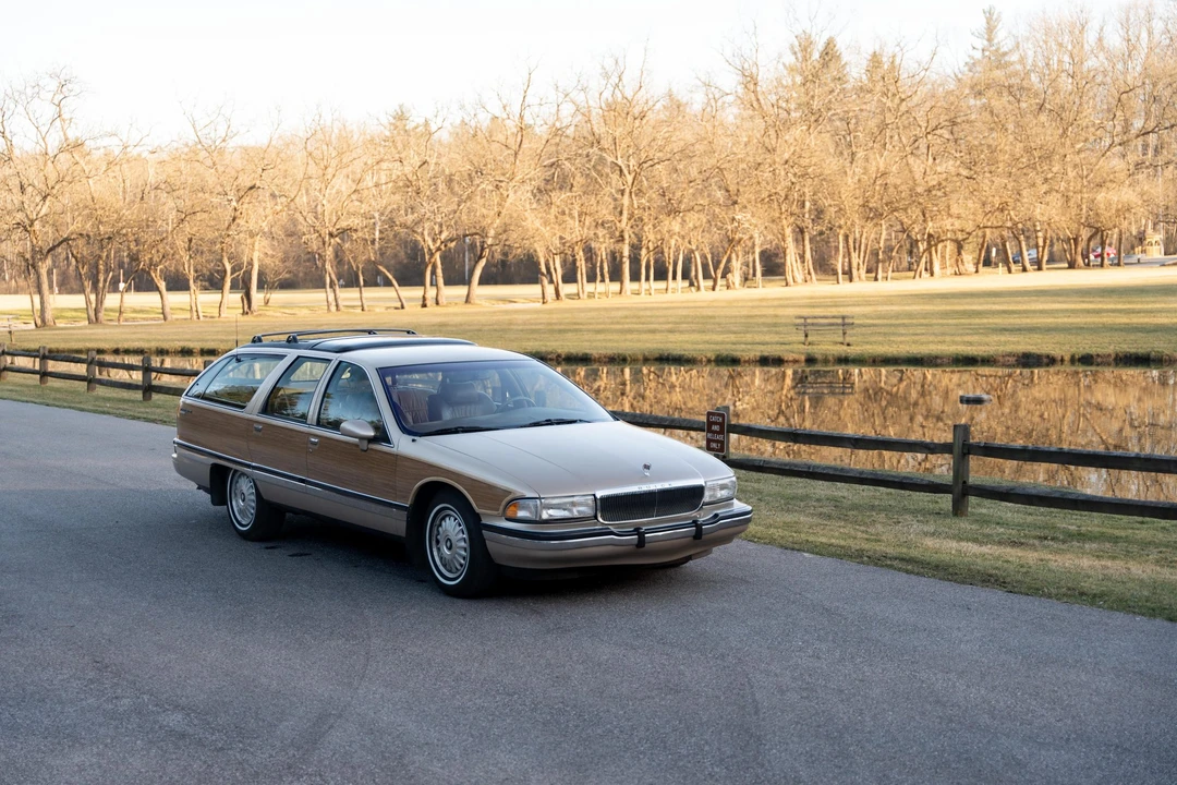 1994 Buick Roadmaster - Image 23 of 31