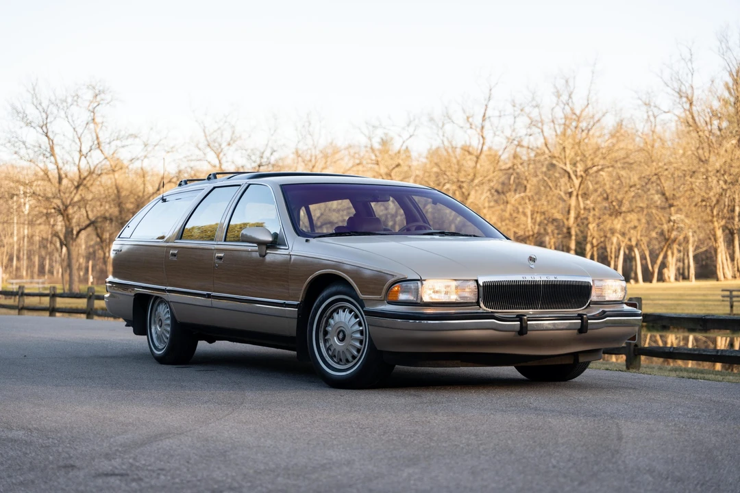 1994 Buick Roadmaster - Image 25 of 31