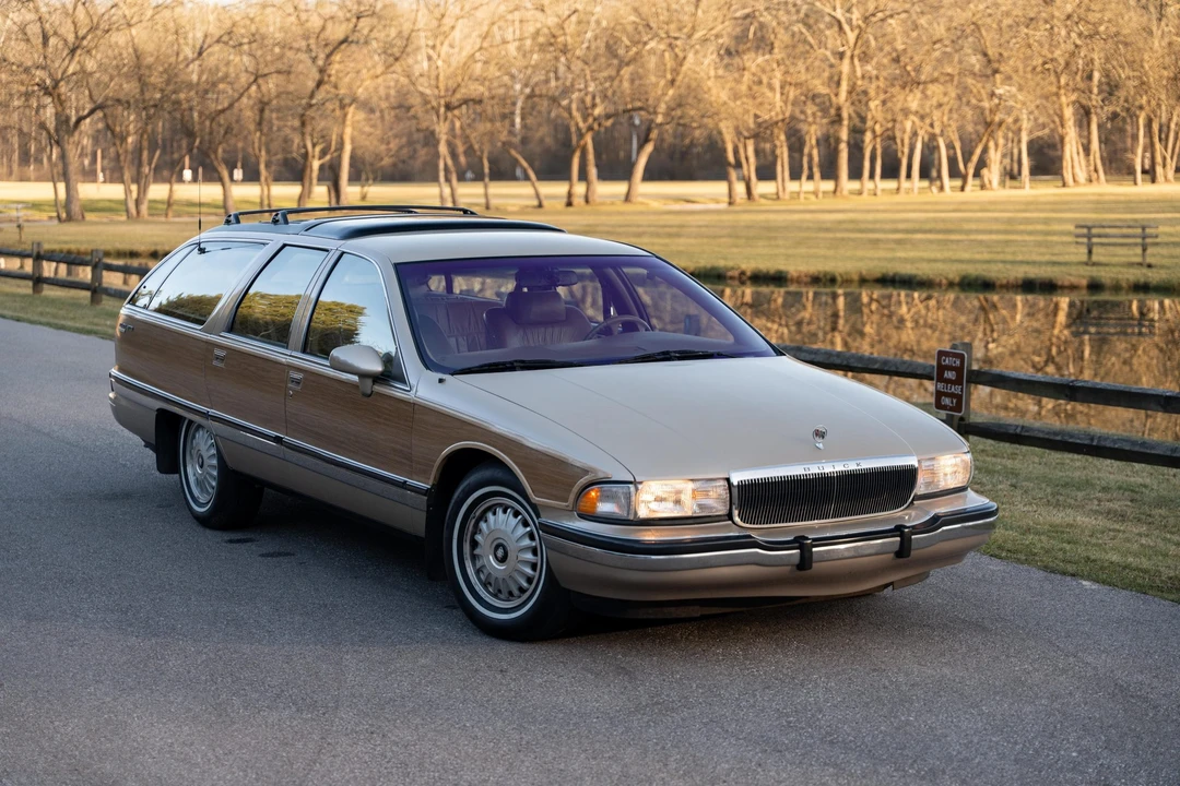 1994 Buick Roadmaster - Image 28 of 31