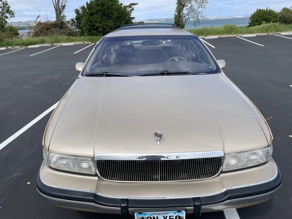 1994 Buick Roadmaster - Image 21 of 31