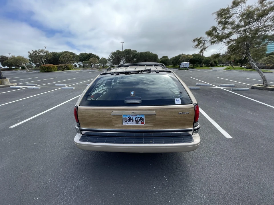 1994 Buick Roadmaster - Image 26 of 31