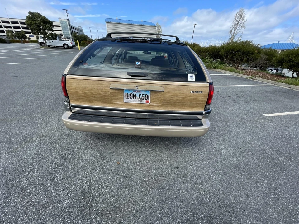 1994 Buick Roadmaster - Image 27 of 31