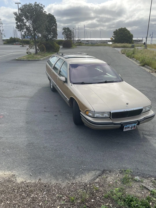 1994 Buick Roadmaster - Image 3 of 31