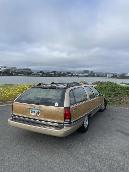 1994 Buick Roadmaster - Image 9 of 31
