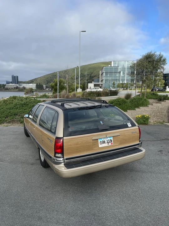1994 Buick Roadmaster - Image 10 of 31