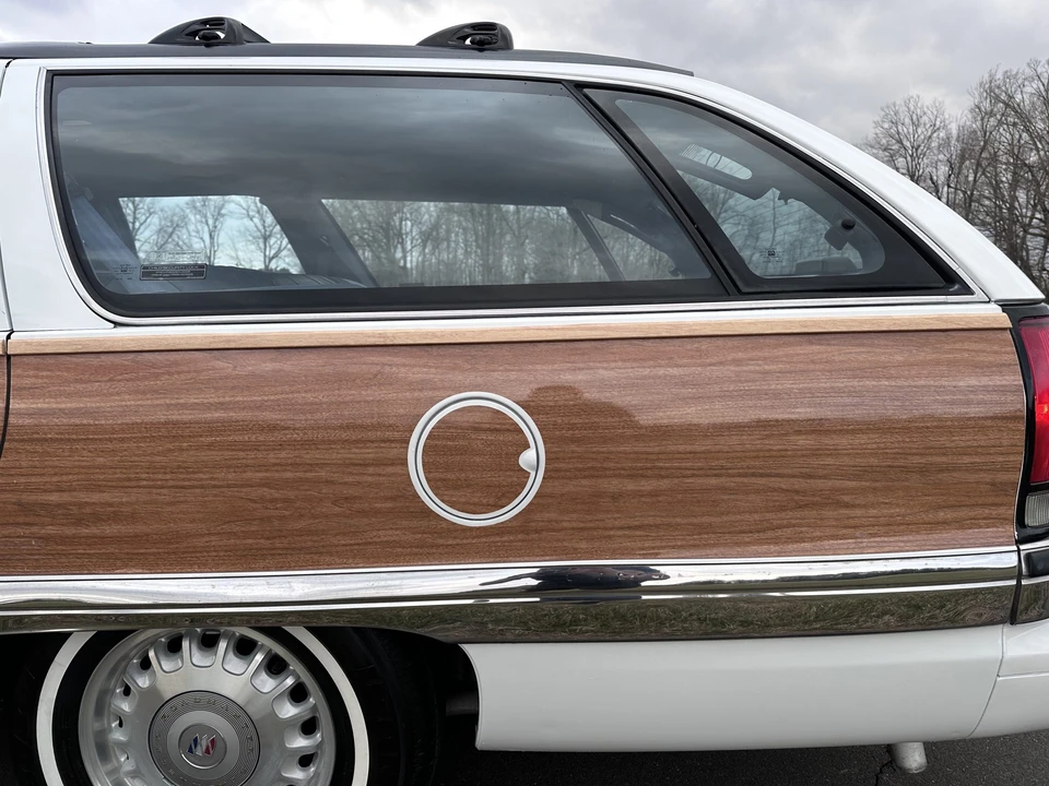 1994 Buick Roadmaster - Image 30 of 31