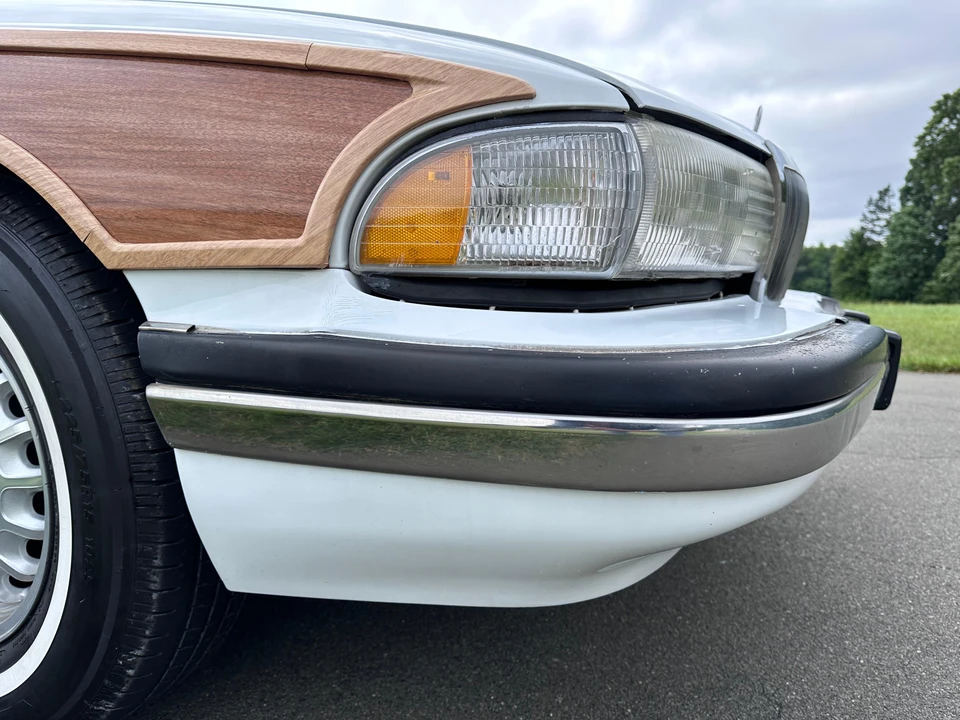 1994 Buick Roadmaster - Image 18 of 31