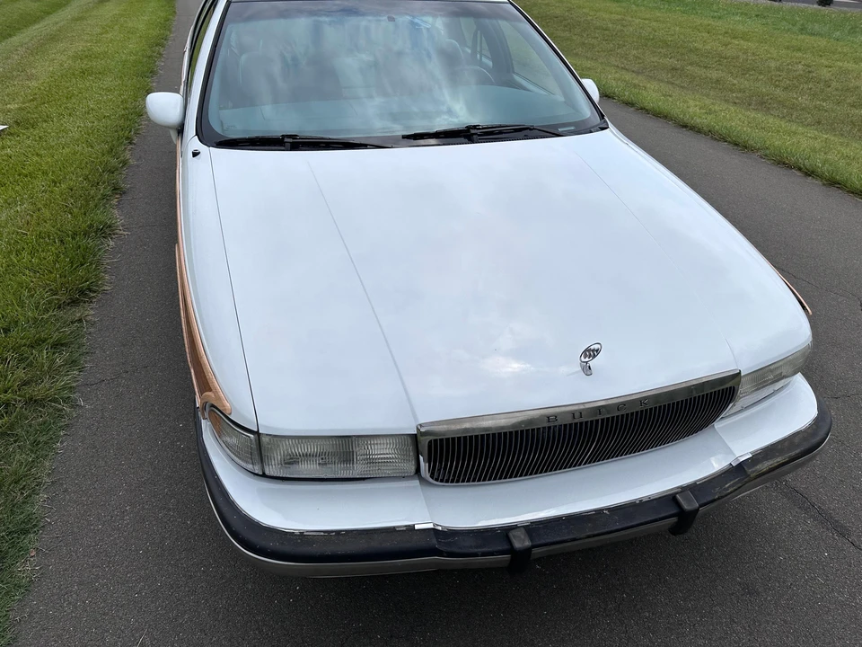 1994 Buick Roadmaster - Image 17 of 31