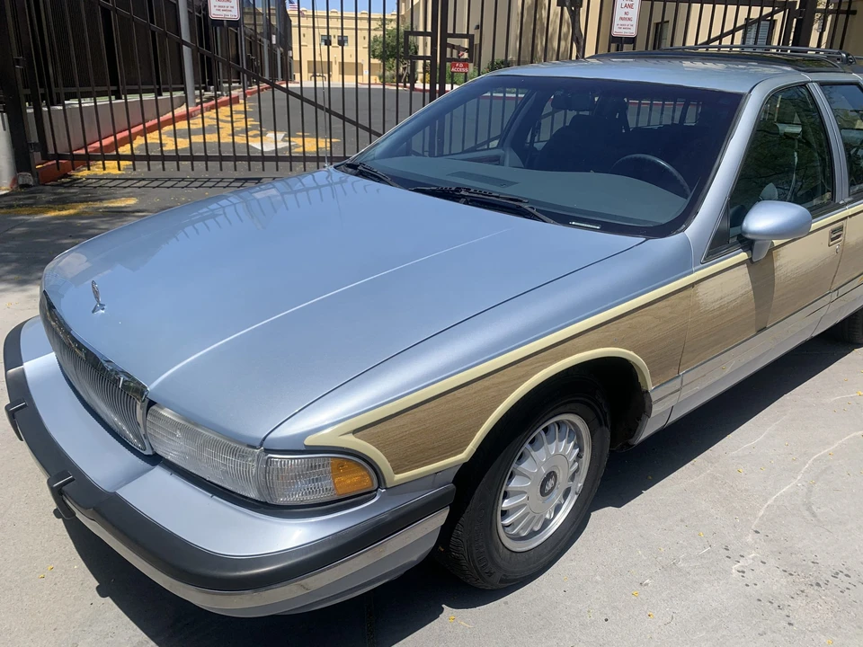 1994 Buick Roadmaster - Image 8 of 31