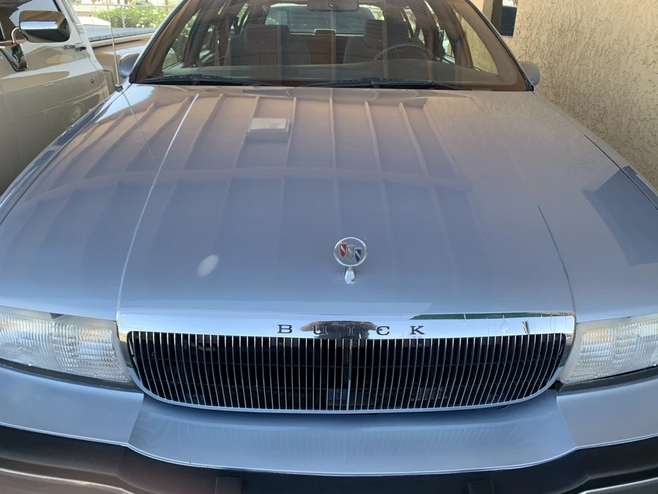 1994 Buick Roadmaster - Image 10 of 31