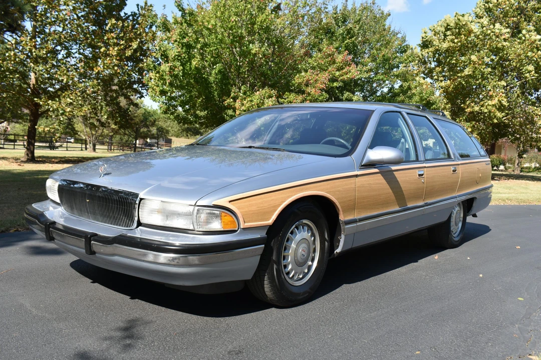 1994 Buick Roadmaster - Image 5 of 31