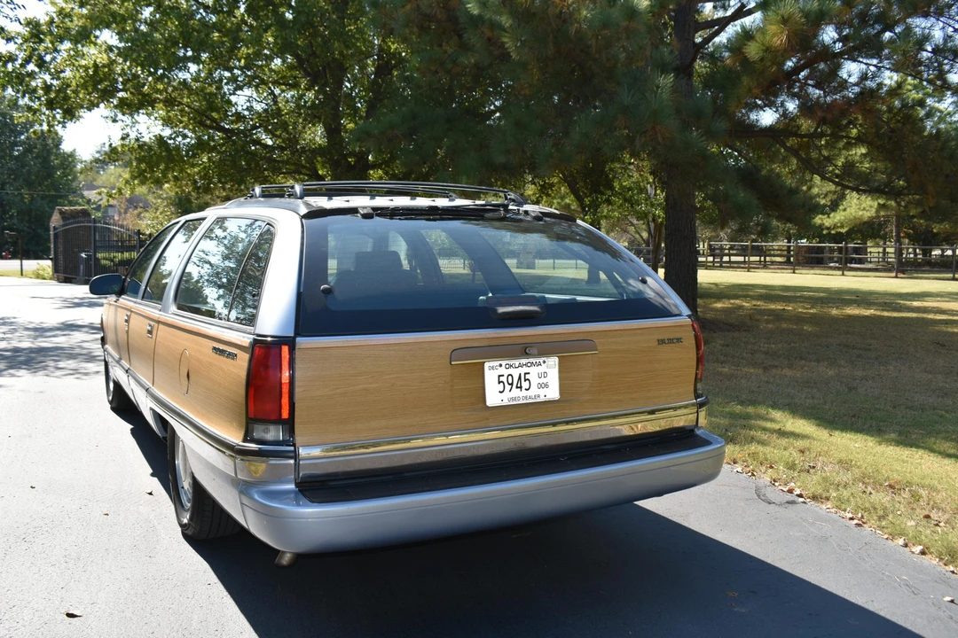 1994 Buick Roadmaster - Image 19 of 31