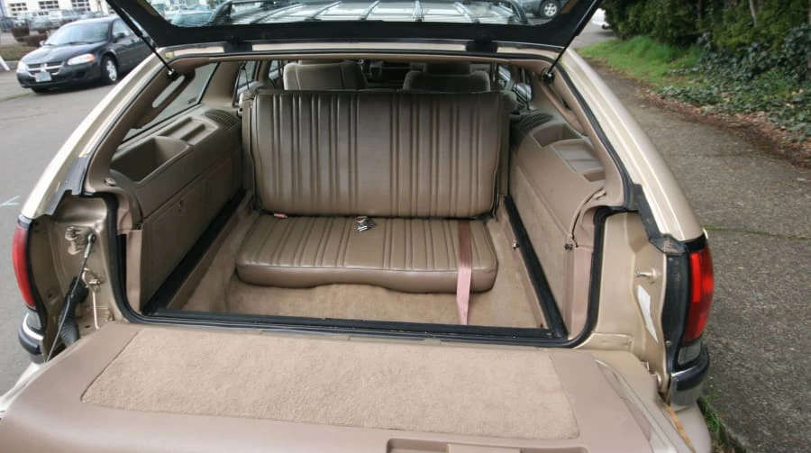 1994 Buick Roadmaster - Image 6 of 9