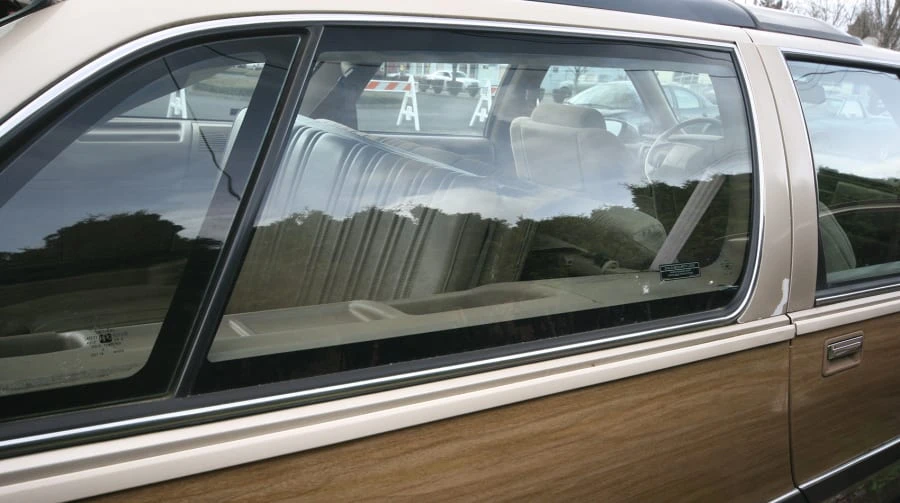 1994 Buick Roadmaster - Image 9 of 9