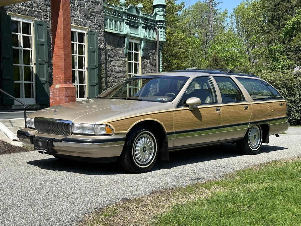 1994 Buick Roadmaster - Image 14 of 31