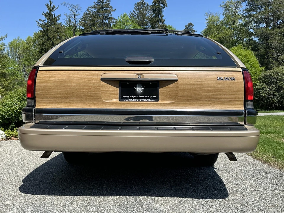 1994 Buick Roadmaster - Image 18 of 31