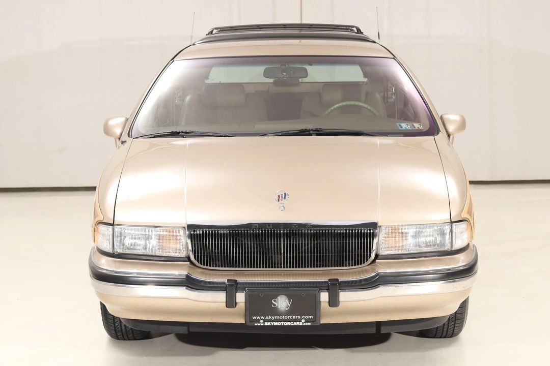 1994 Buick Roadmaster - Image 12 of 31